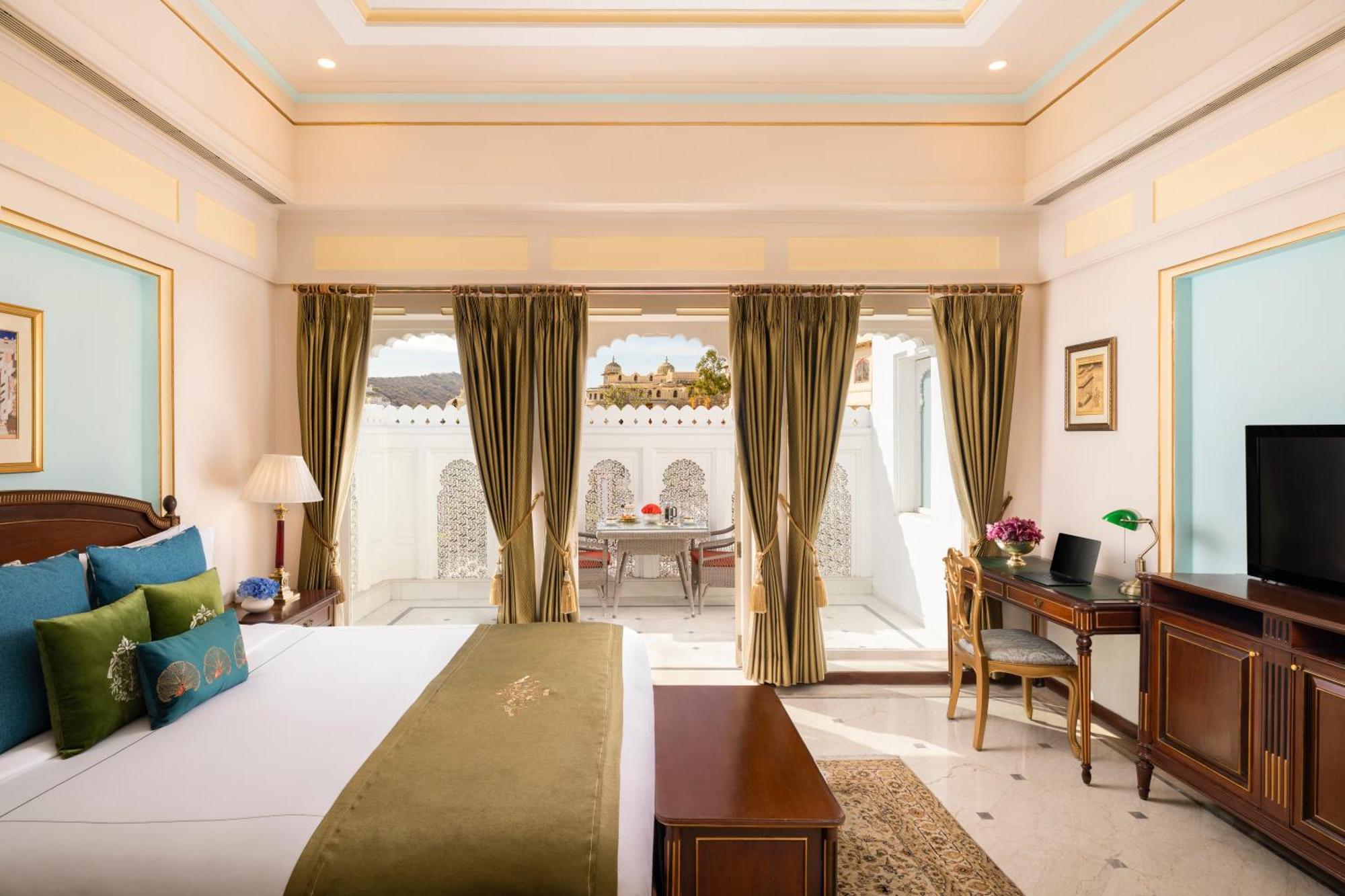 Taj Fateh Prakash Palace Udaipur